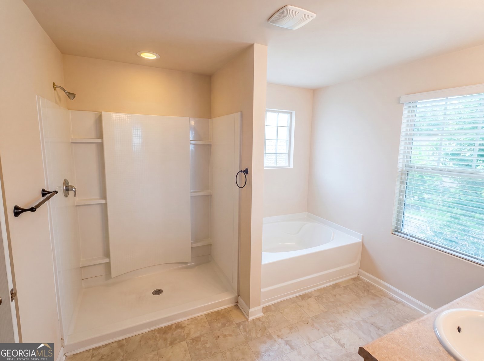 8496 Glenview Street Douglasville - Photo 6