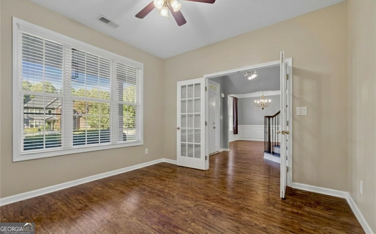 310 Persimmon Drive Sharpsburg - Photo 6