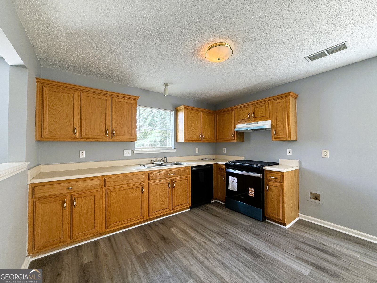 5684 Eagles Feather Lane Riverdale - Photo 13