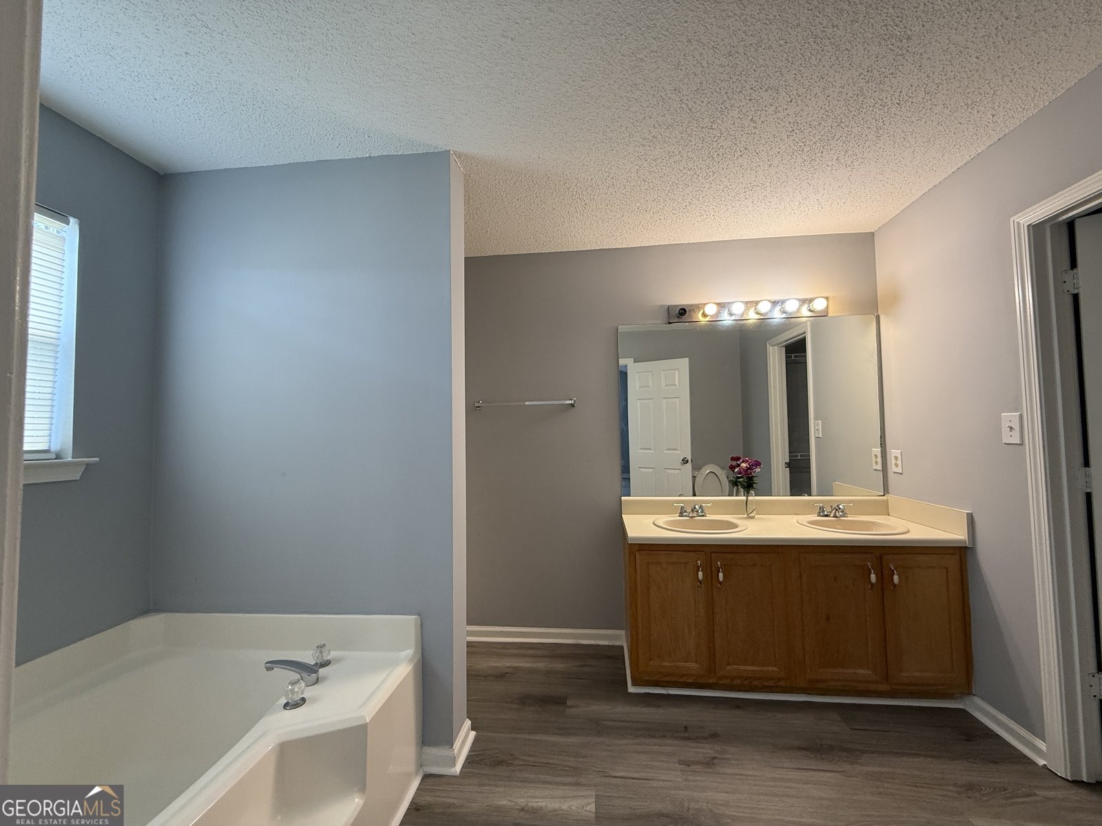5684 Eagles Feather Lane Riverdale - Photo 25