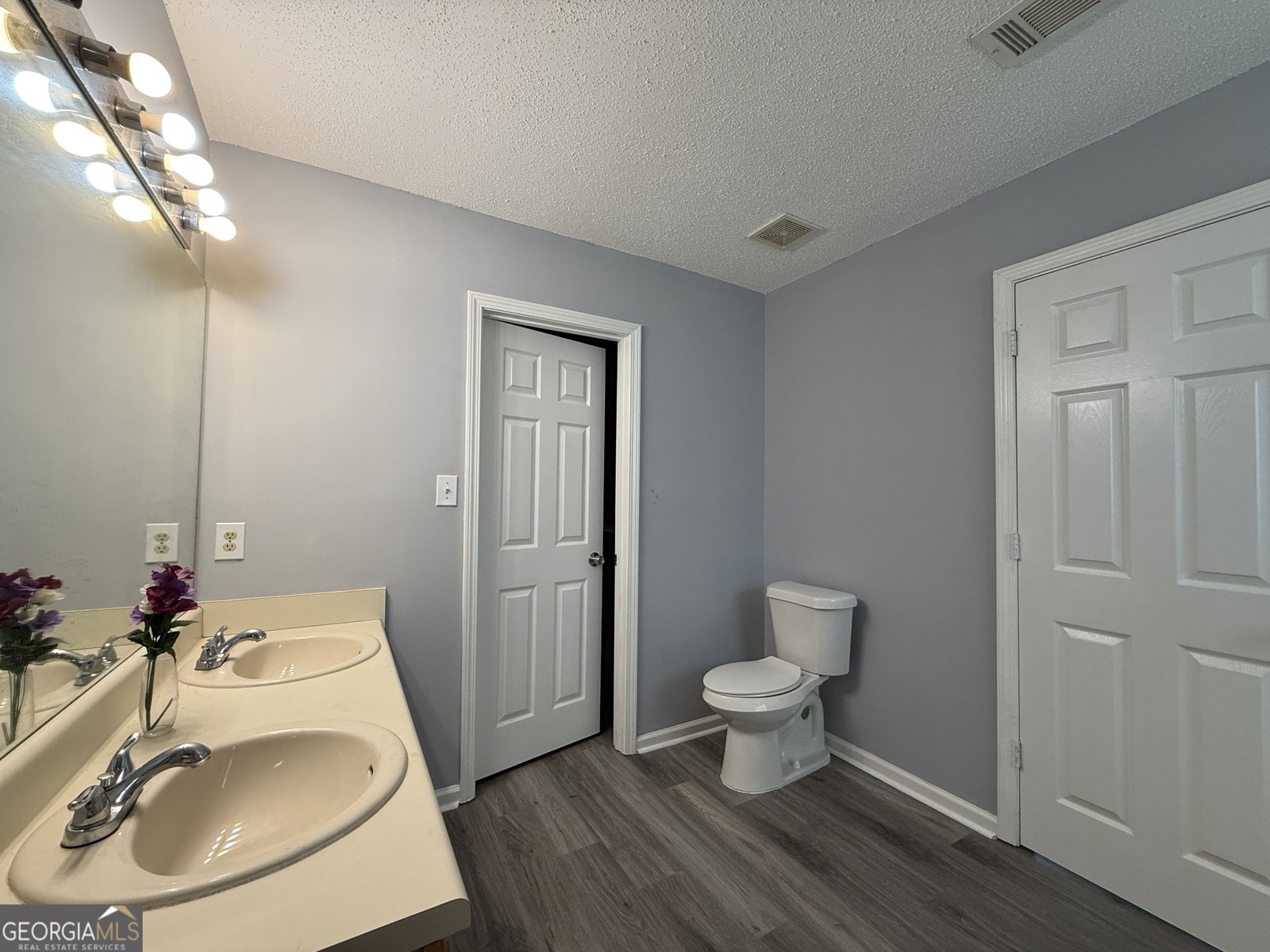 5684 Eagles Feather Lane Riverdale - Photo 29