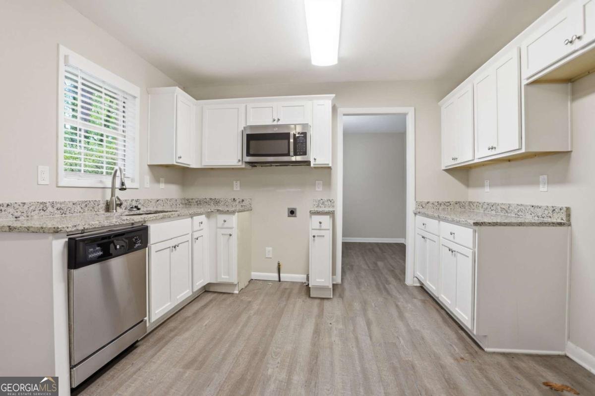 2296 Aurie Drive Decatur - Photo 9