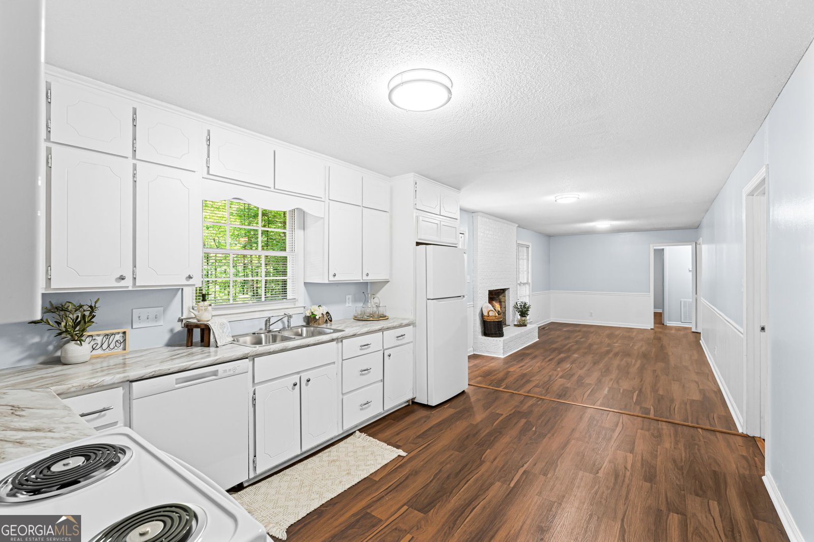 995 Roundtable Lane Macon - Photo 10