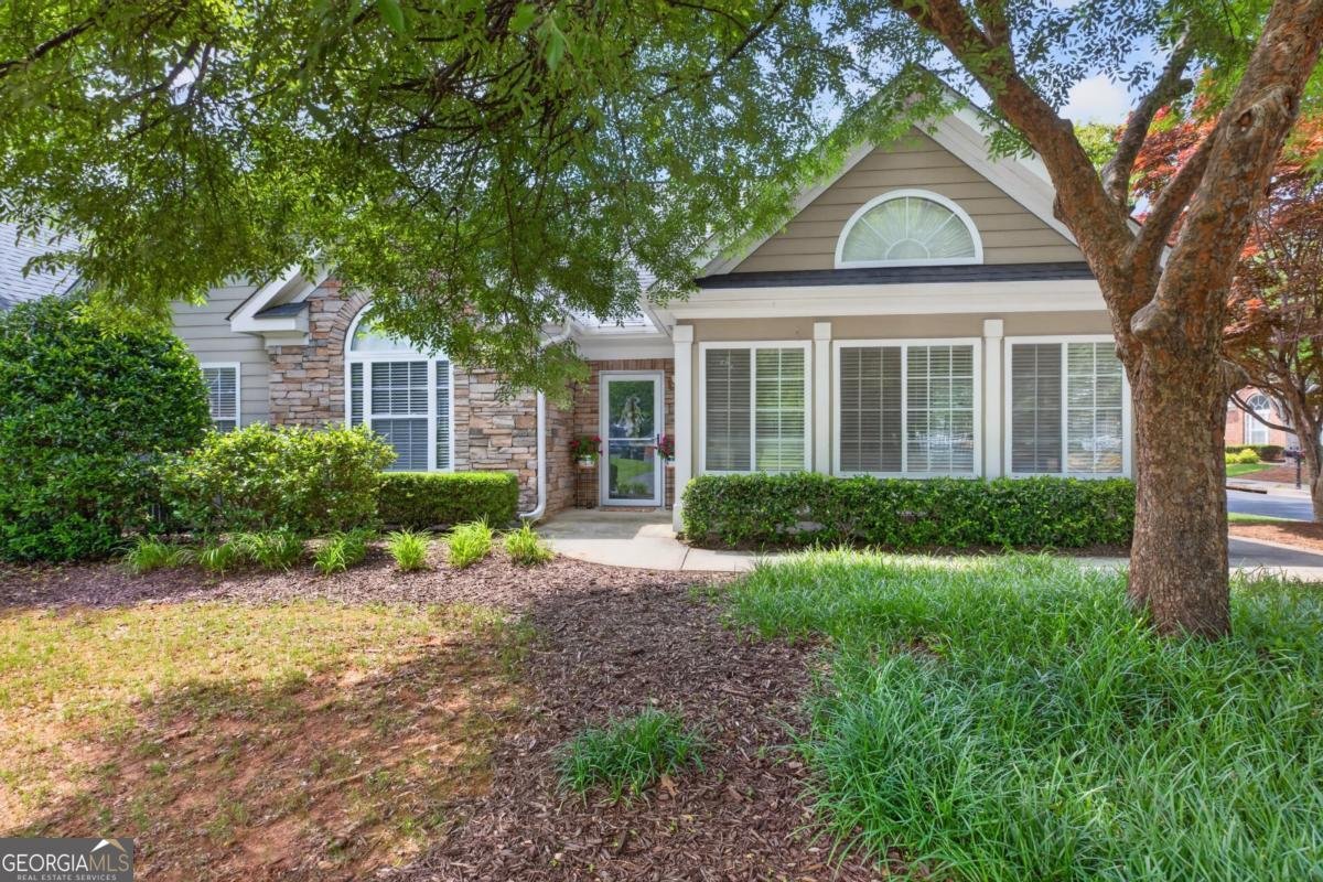 303 Village Lane Roswell - Photo 19