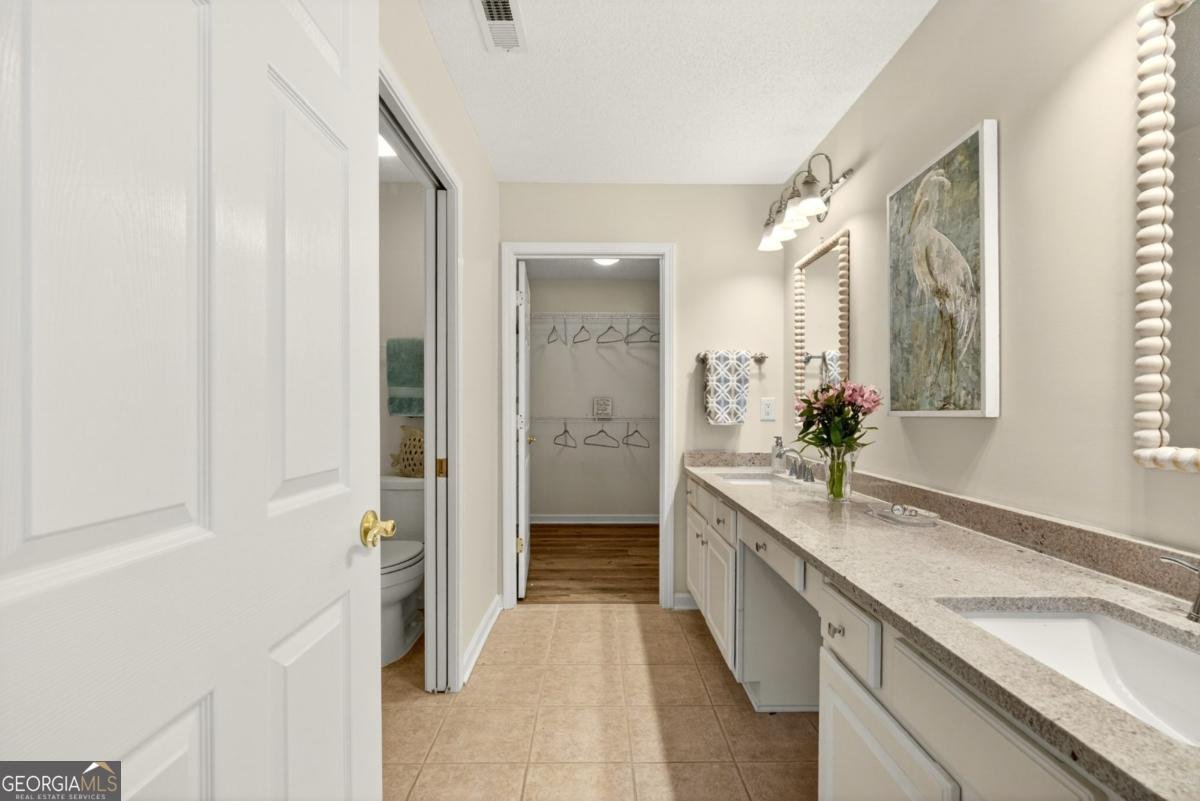 303 Village Lane Roswell - Photo 23