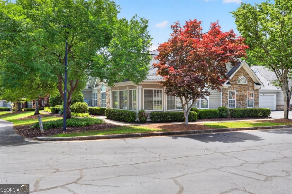 303 Village Lane Roswell - Photo 33