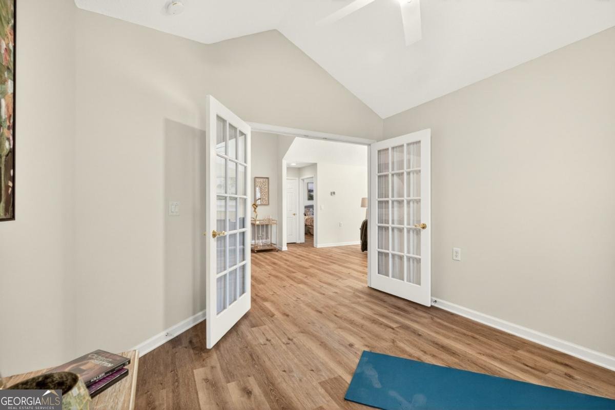 303 Village Lane Roswell - Photo 38