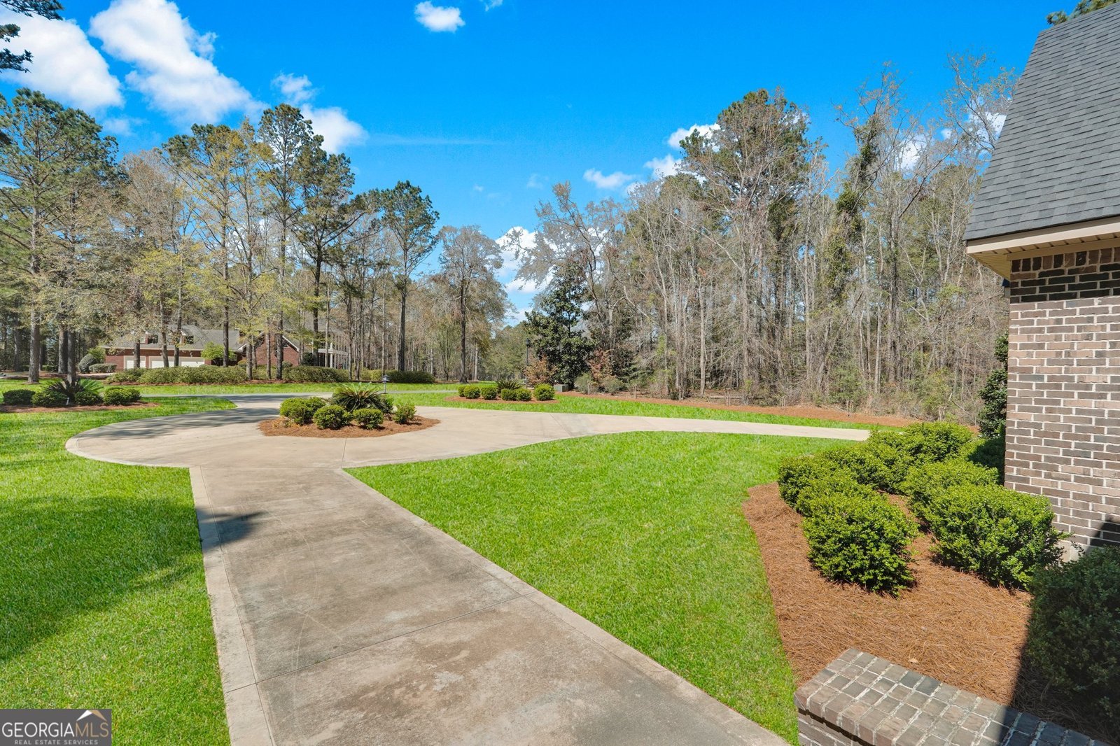 1212 Plantation Circle Statesboro - Photo 11