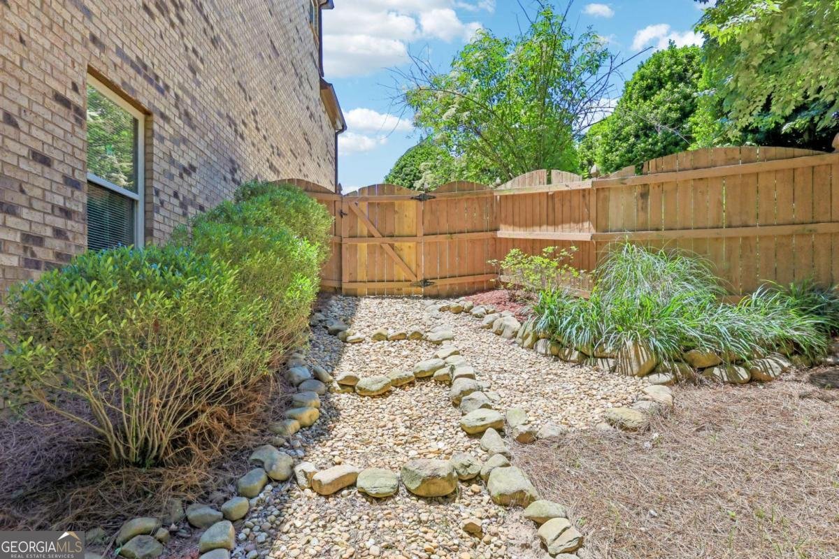 4105 Hastings Drive Cumming - Photo 32
