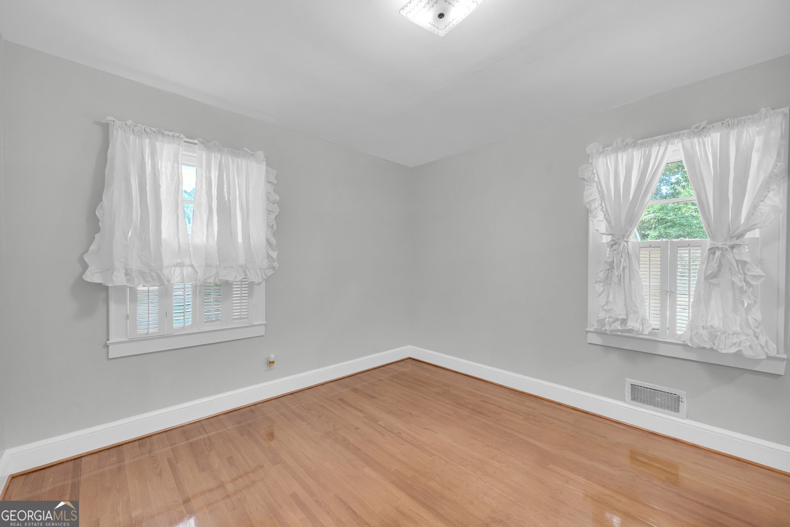 128 Smith Street Hartwell - Photo 33