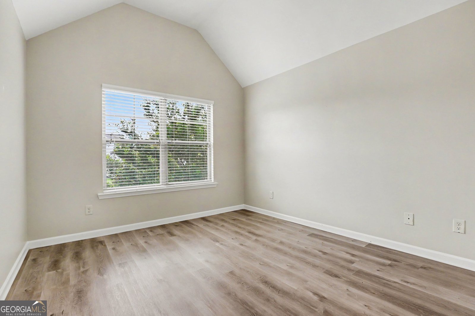 302 Kells Ct. Woodstock - Photo 24