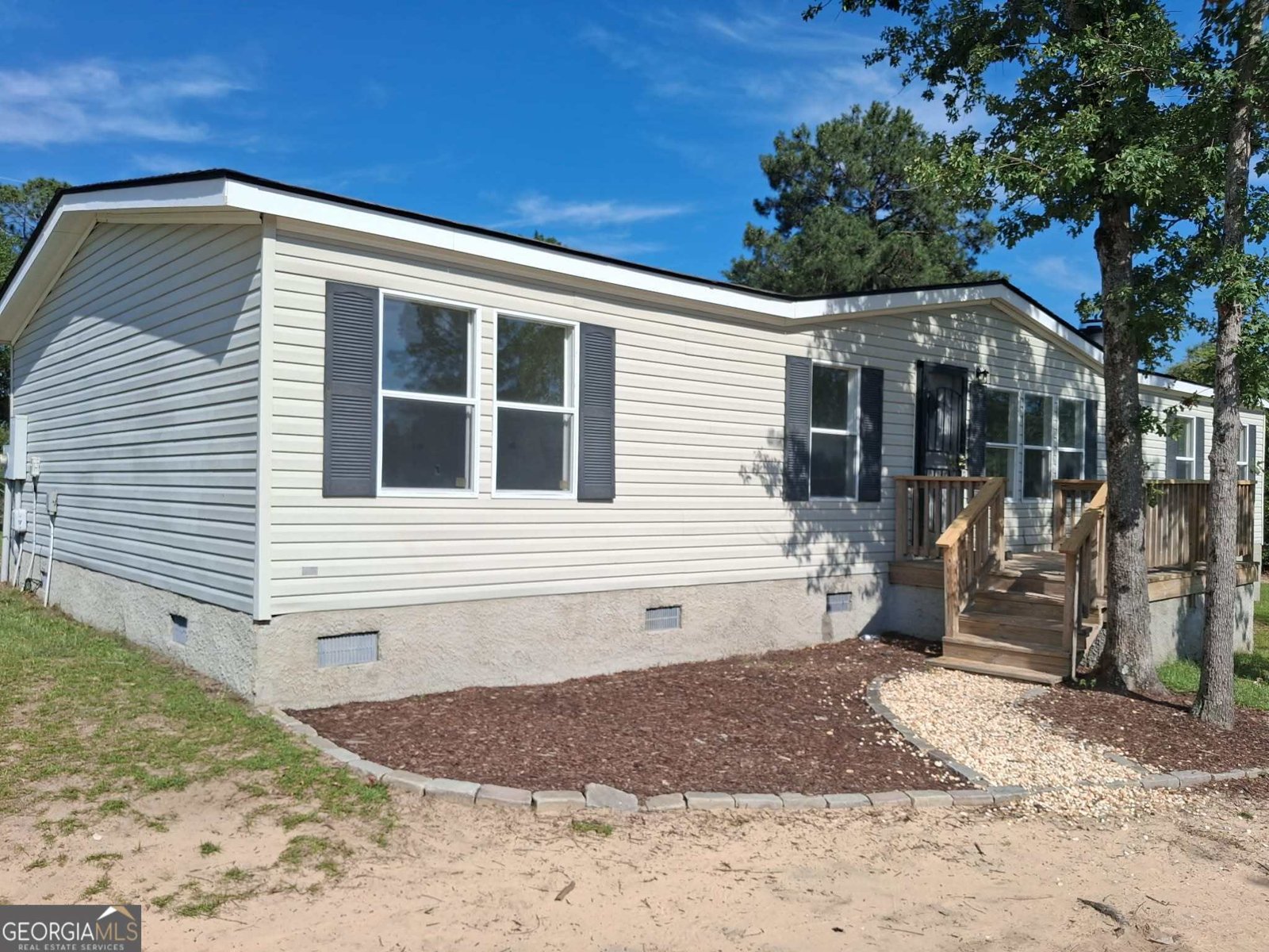393 Tucker Road Lizella - main photo