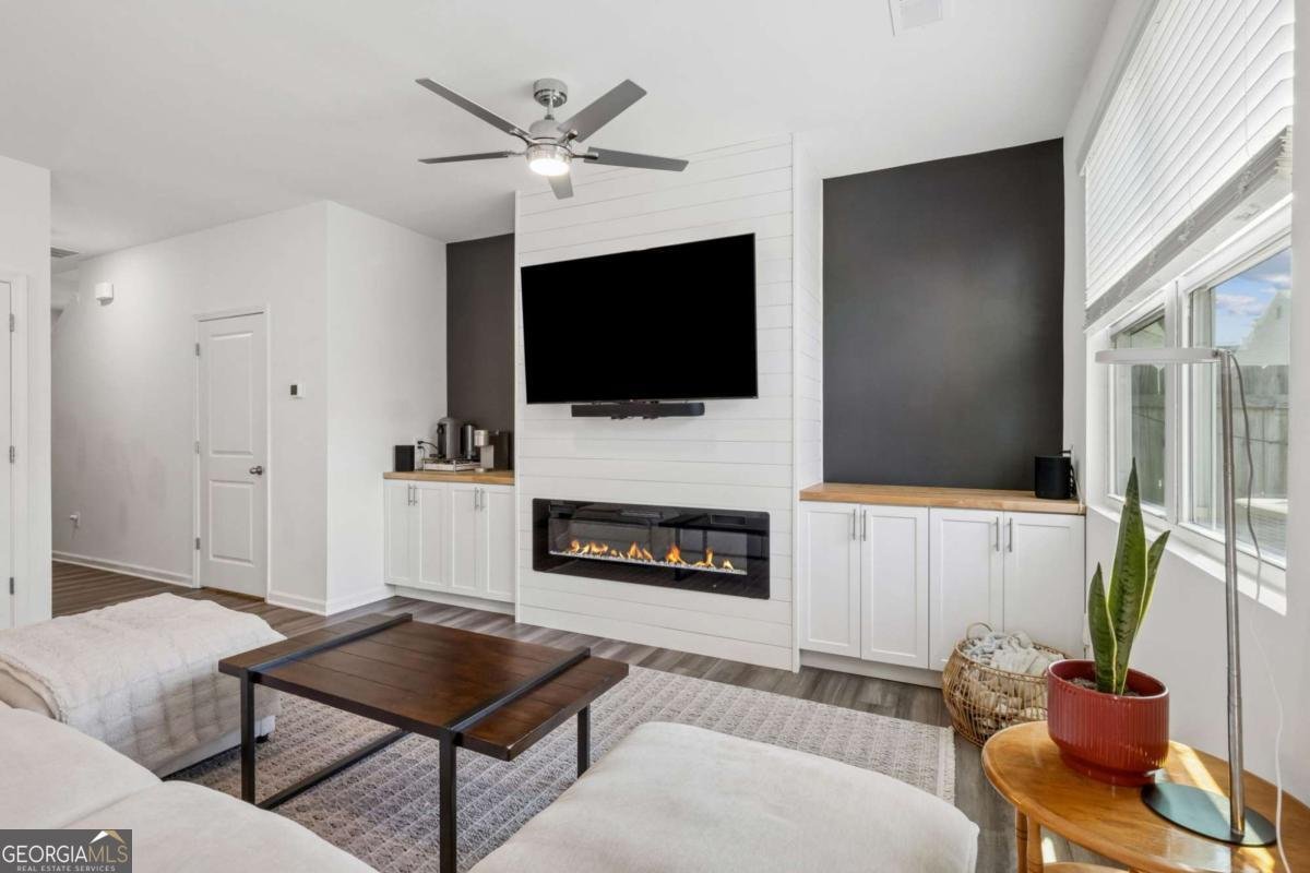 202 Fenchurch Way Cartersville - Photo 11