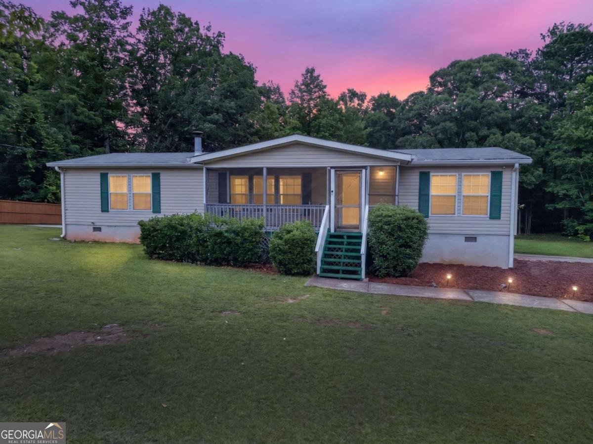 4094 Yancey Road Douglasville - main photo