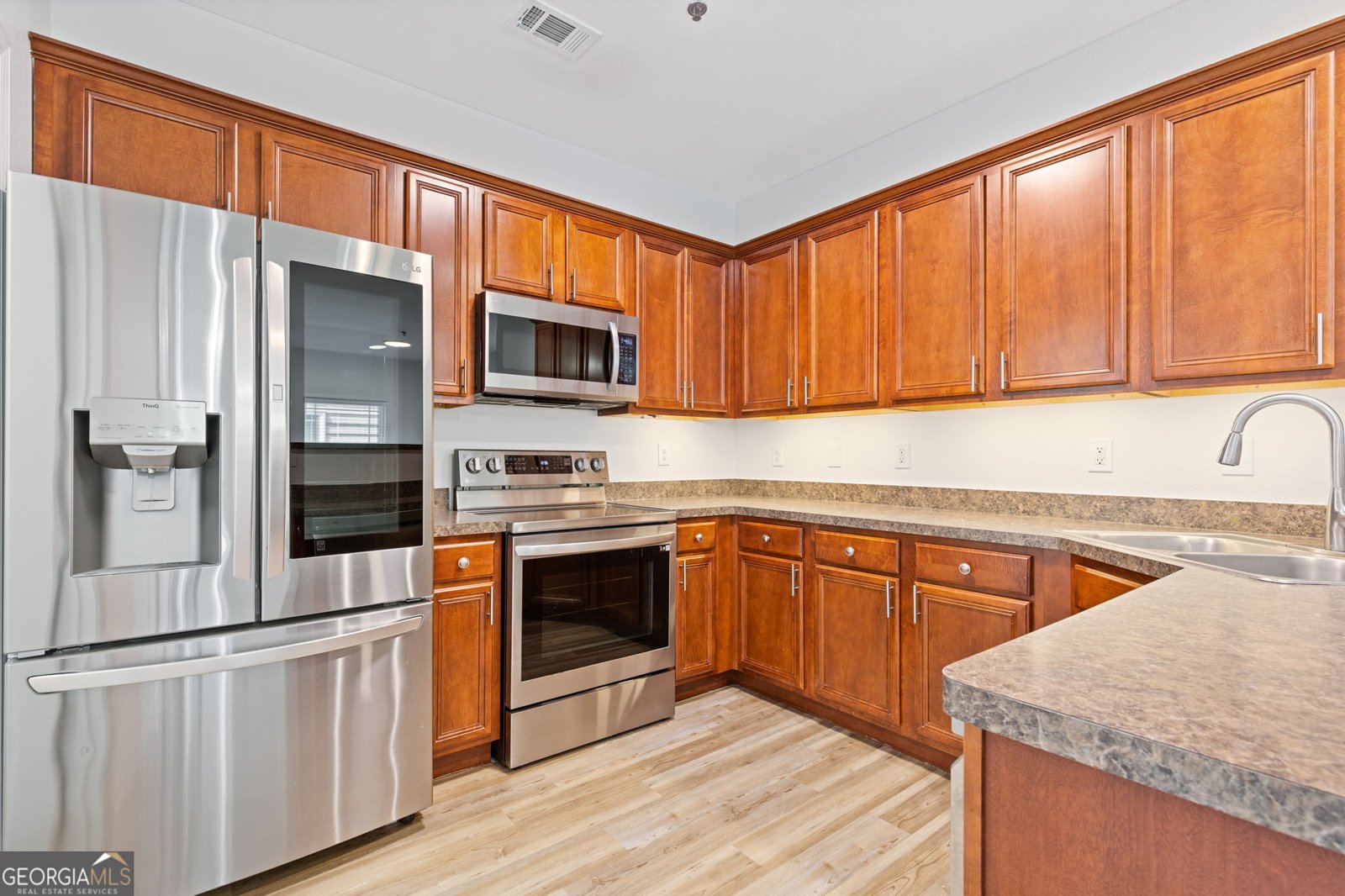 126 Wellbrook Court Conyers - Photo 10