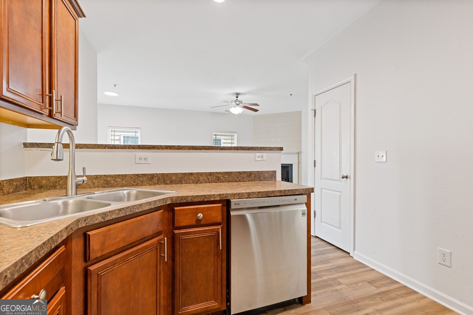 126 Wellbrook Court Conyers - Photo 13