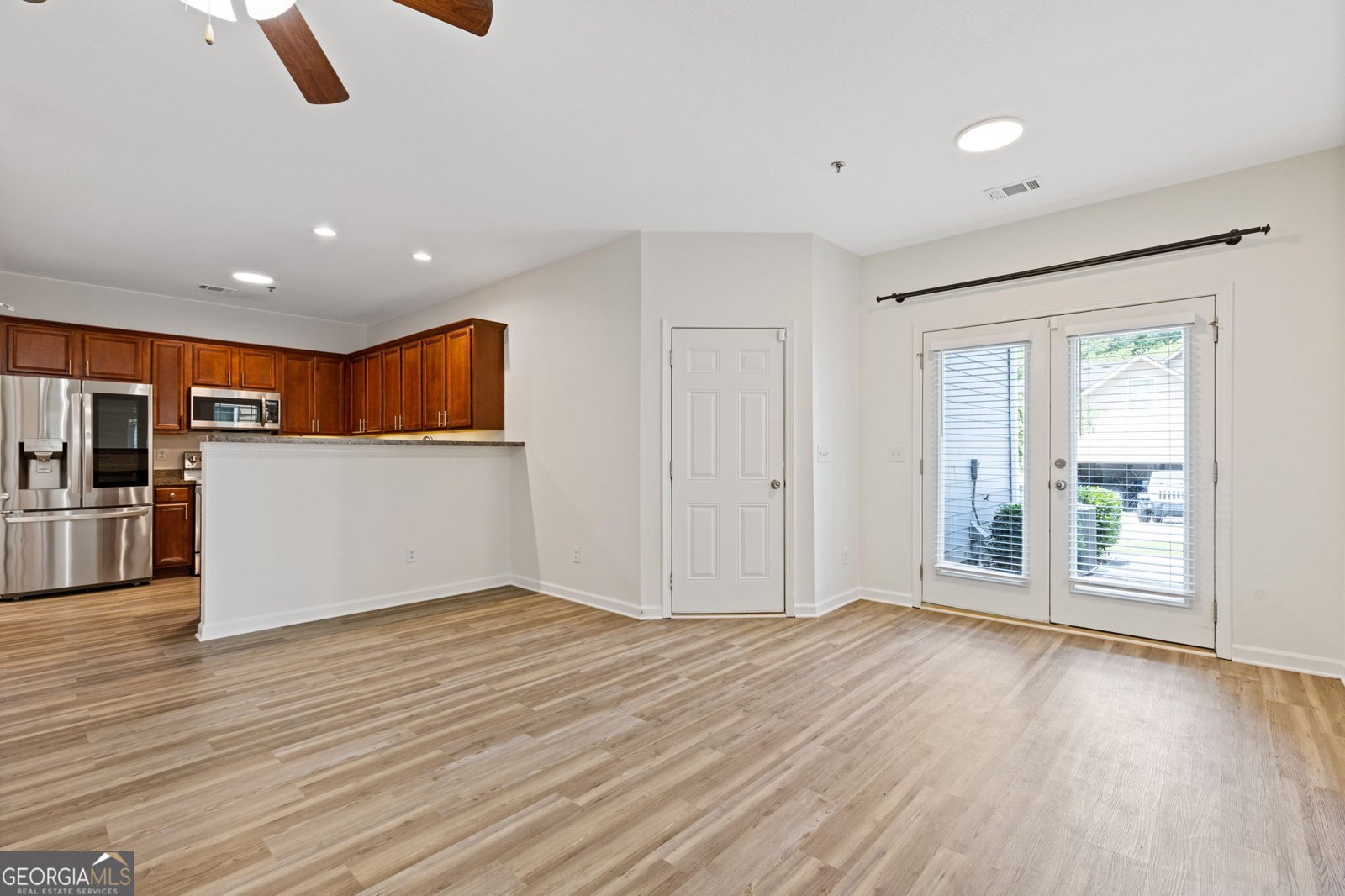 126 Wellbrook Court Conyers - Photo 8