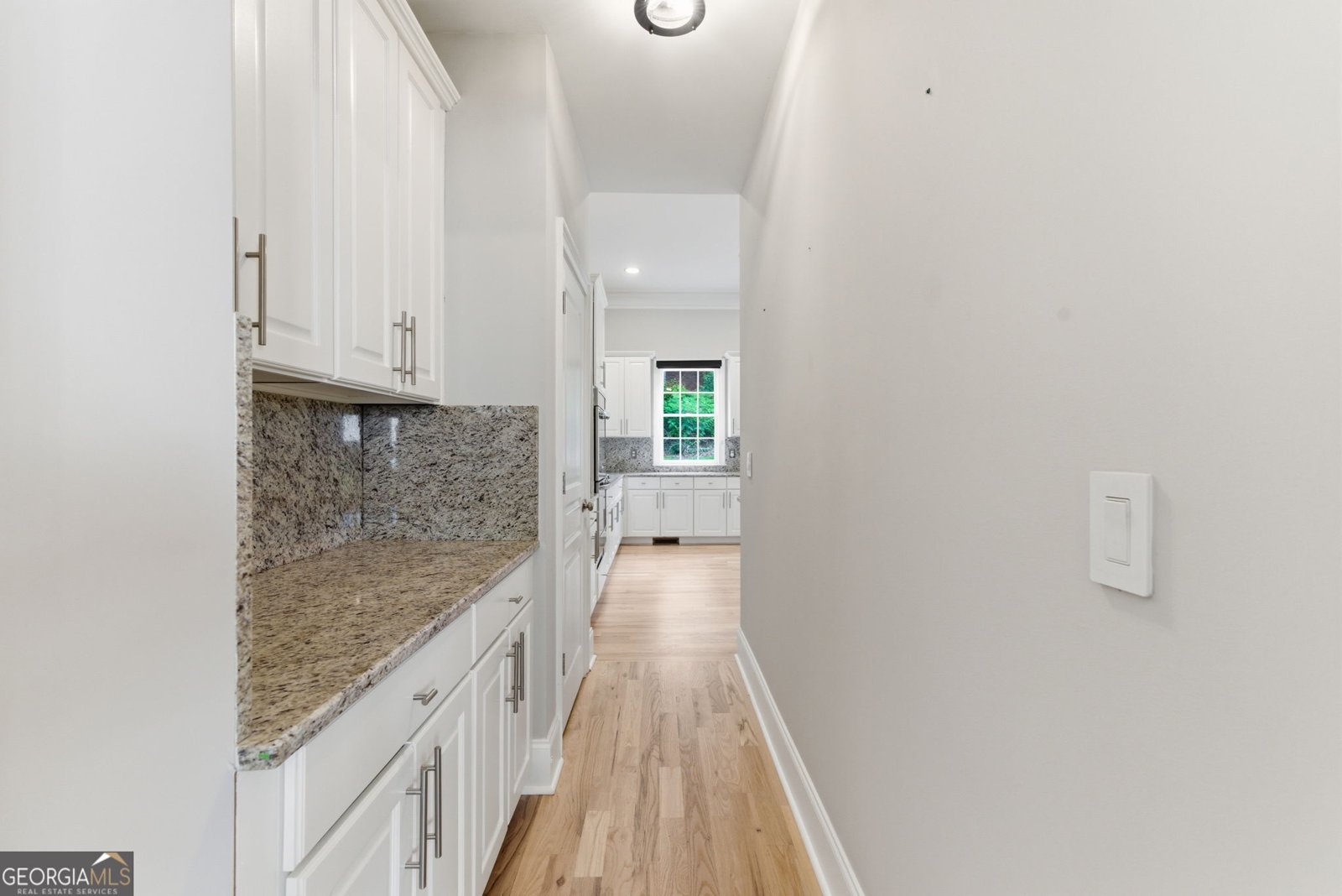 996 Pitts Road Sandy Springs - Photo 9