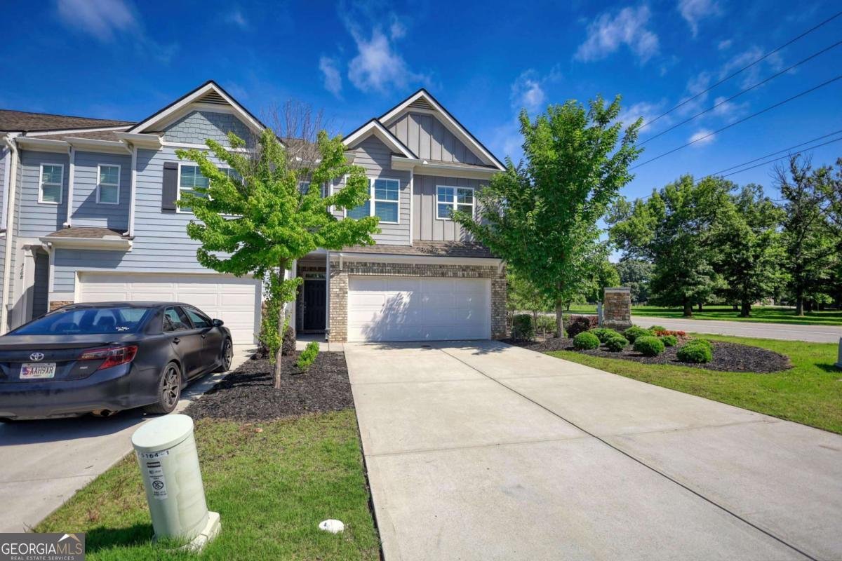 5164 Barberry Avenue Oakwood - main photo