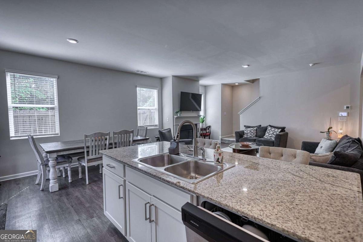 5164 Barberry Avenue Oakwood - Photo 16