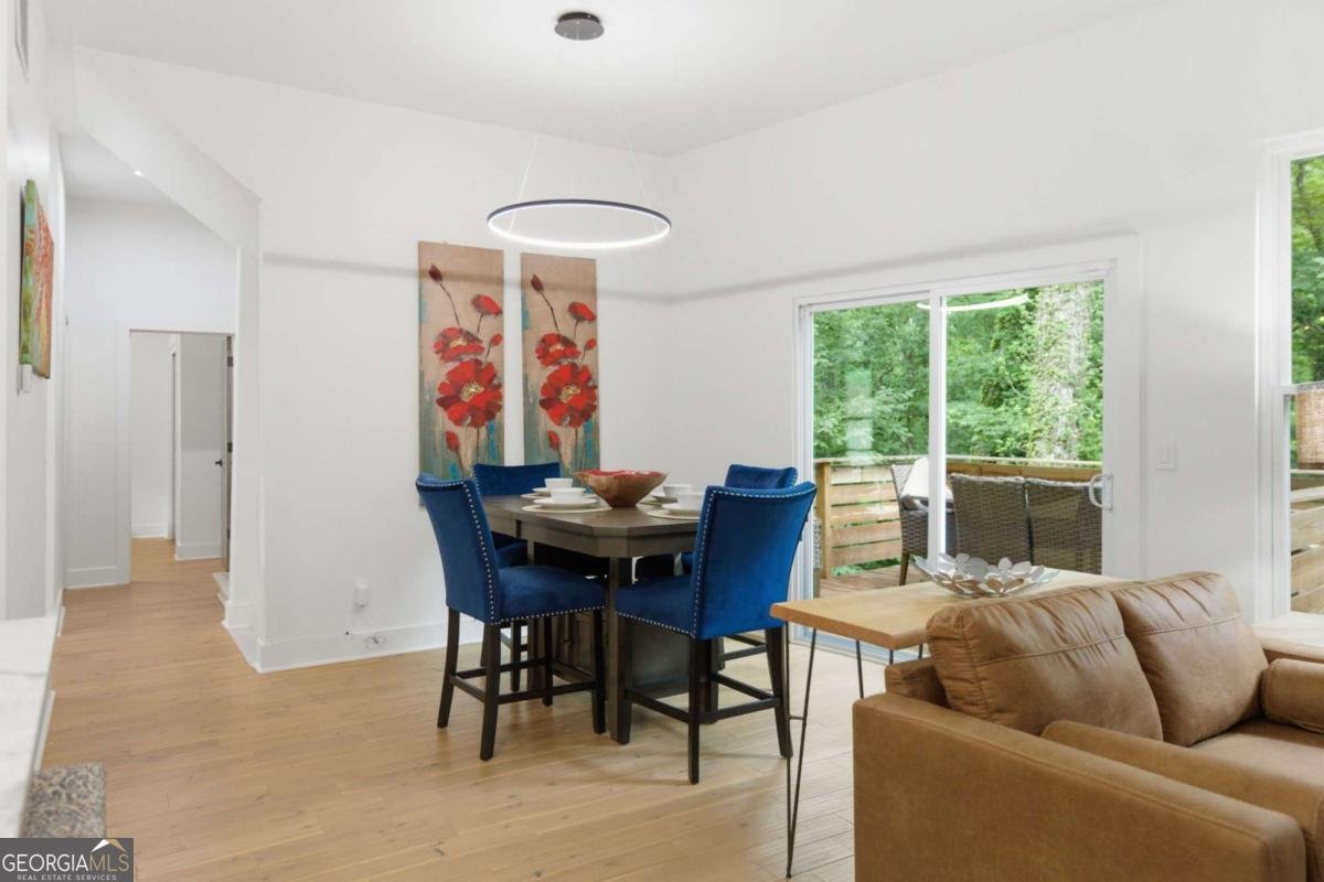 977 Fleetwood Circle Atlanta - Photo 10
