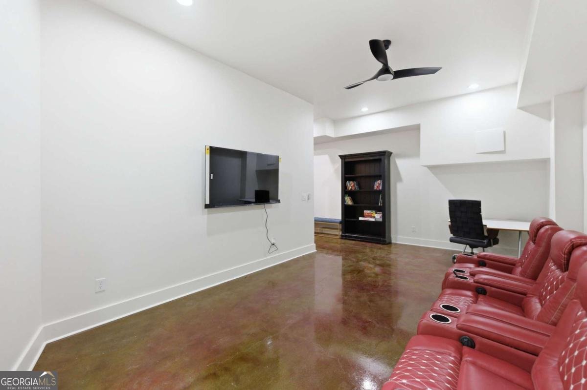 977 Fleetwood Circle Atlanta - Photo 59