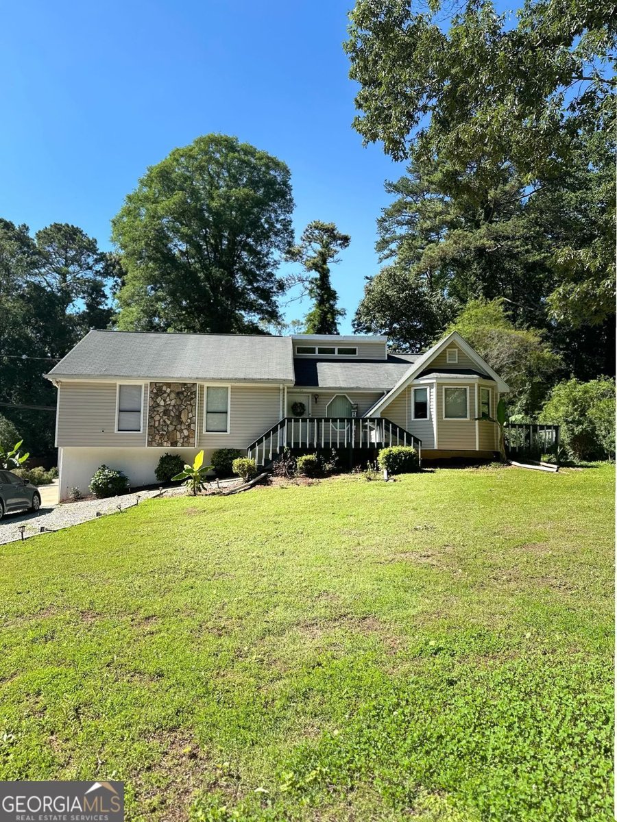 756 Post Road Way Stone Mountain - main photo