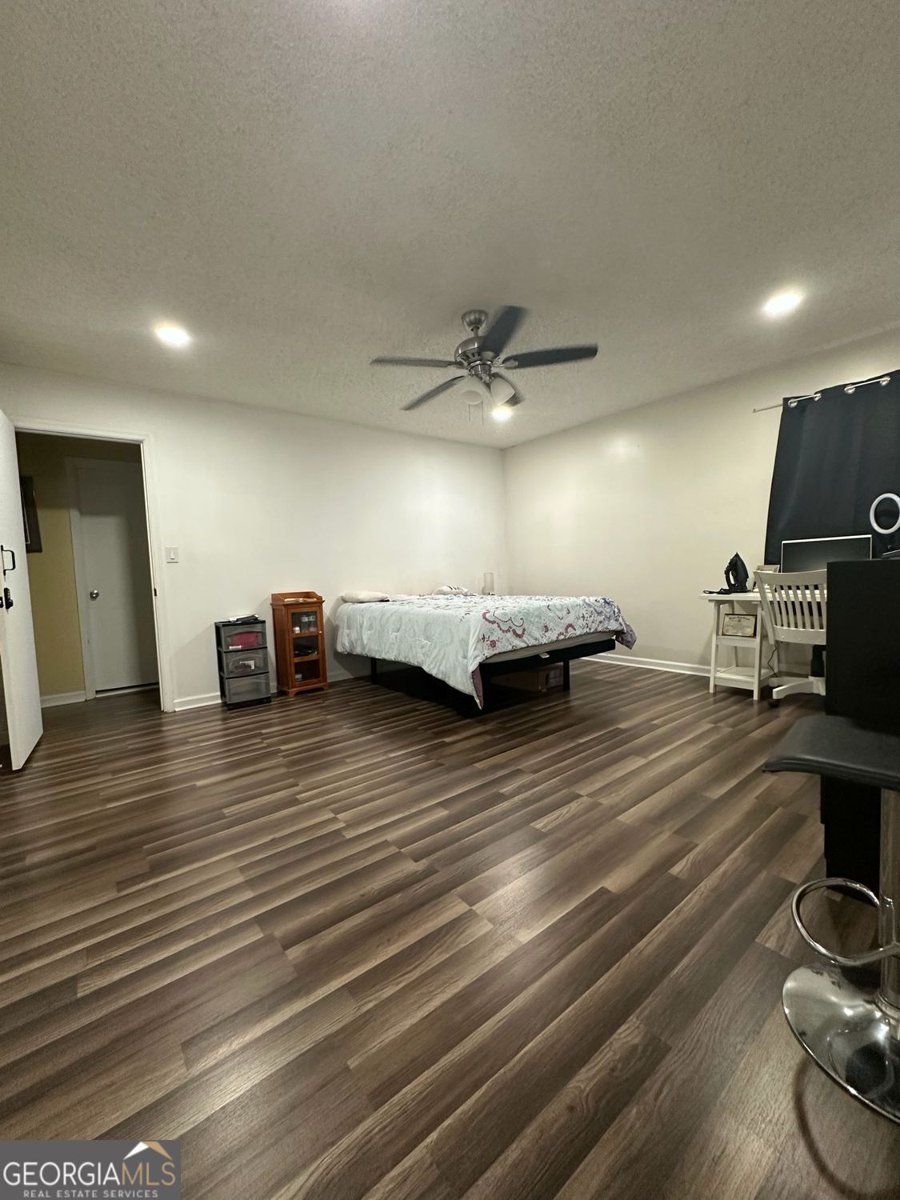756 Post Road Way Stone Mountain - Photo 24
