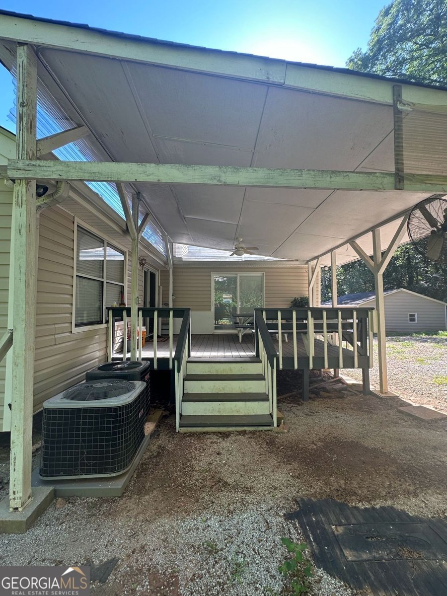 756 Post Road Way Stone Mountain - Photo 7