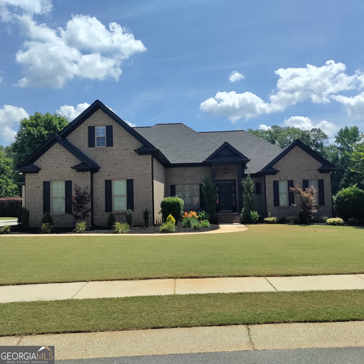 1070 Saint Albans Path Watkinsville - main photo