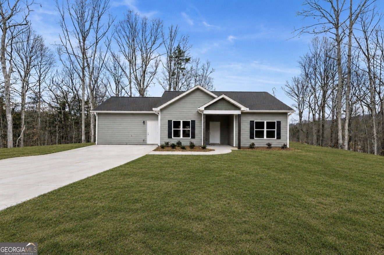 51 Hawks Ridge Court Cleveland - main photo