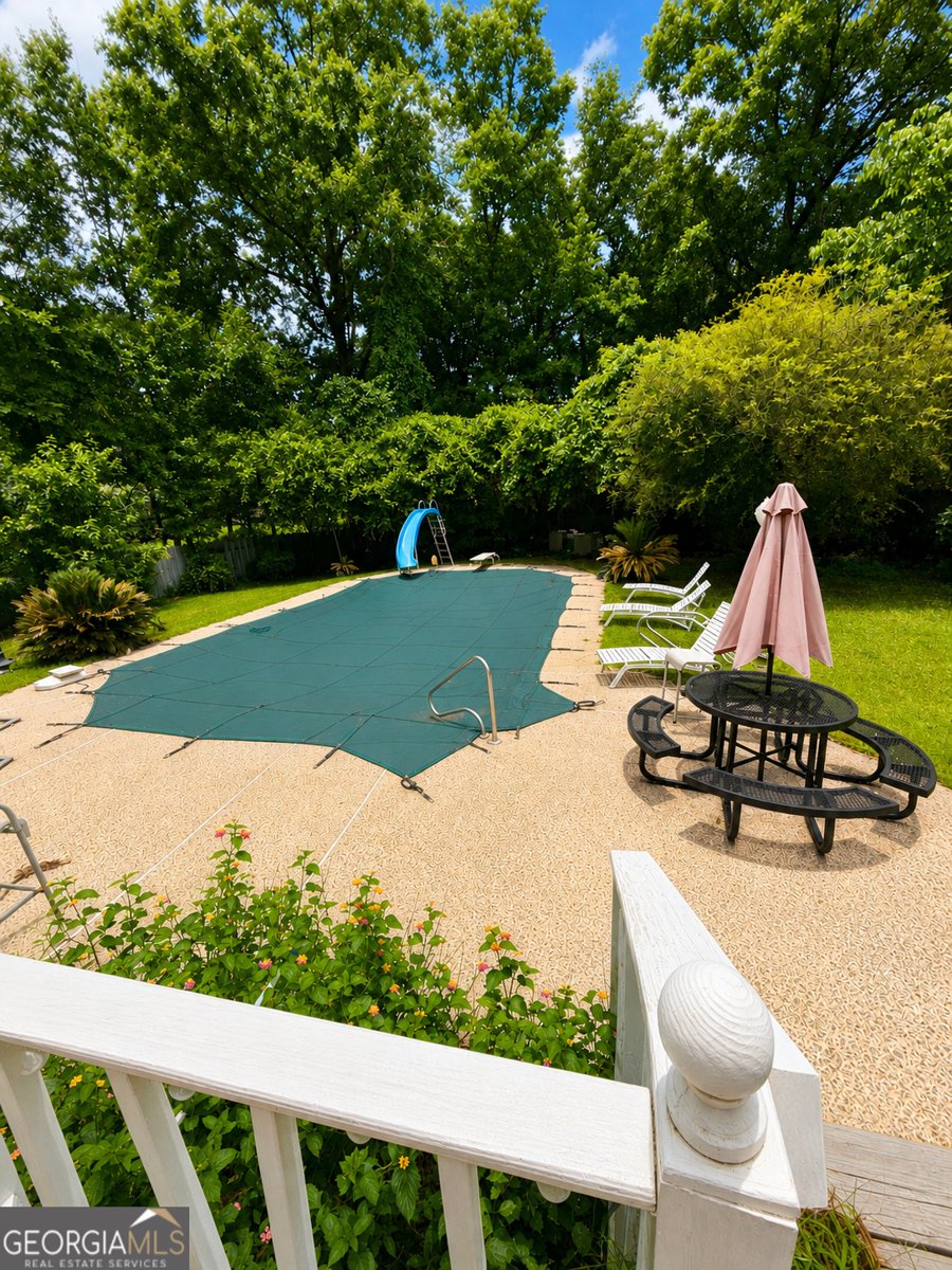 311 Castlegate Road Macon - Photo 22
