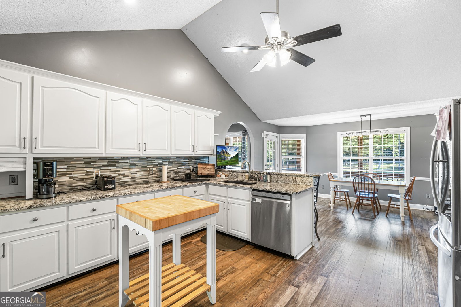 370 Twin Lakes Drive Gray - Photo 17
