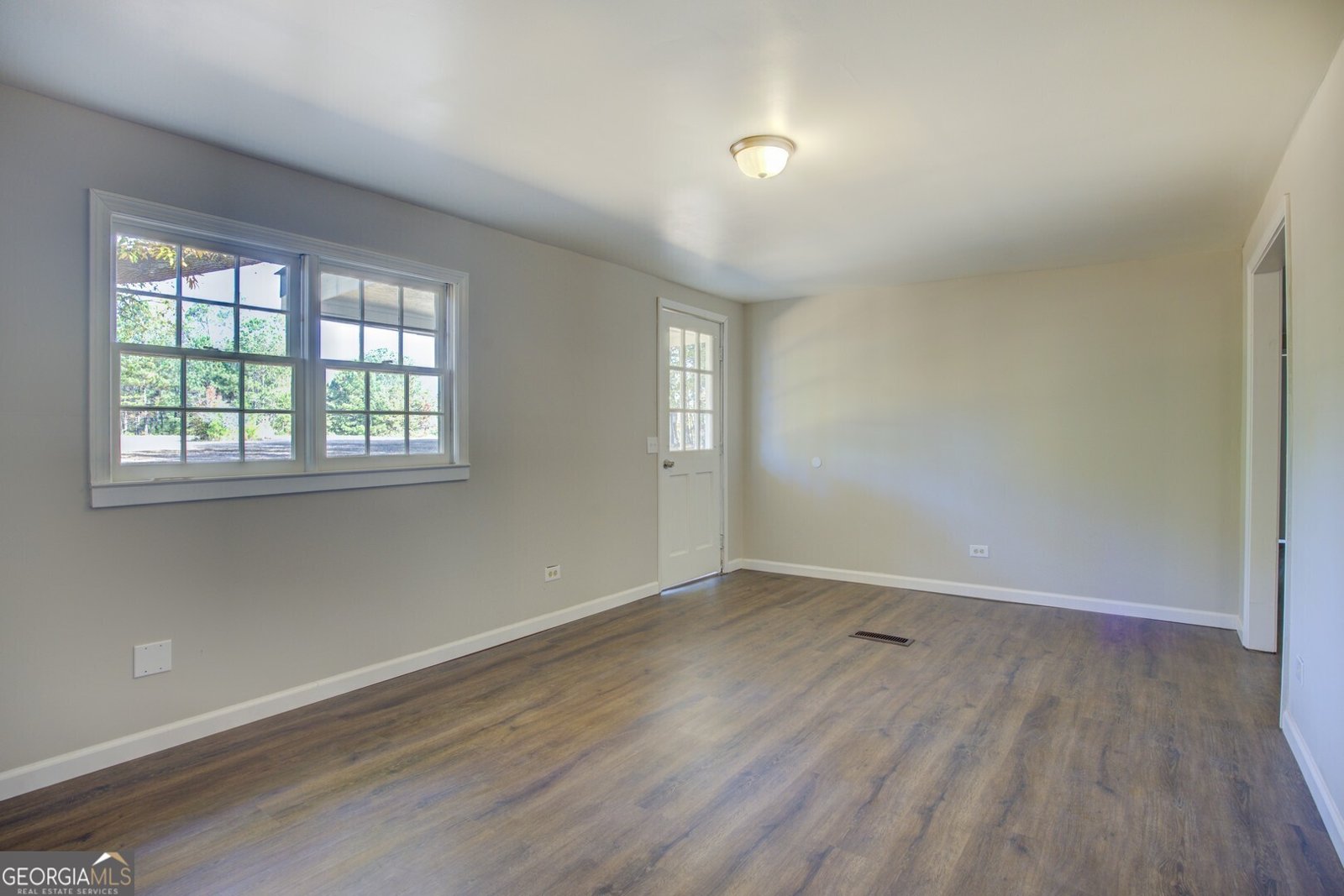 201 Oglesby Bridge Road Conyers - Photo 13