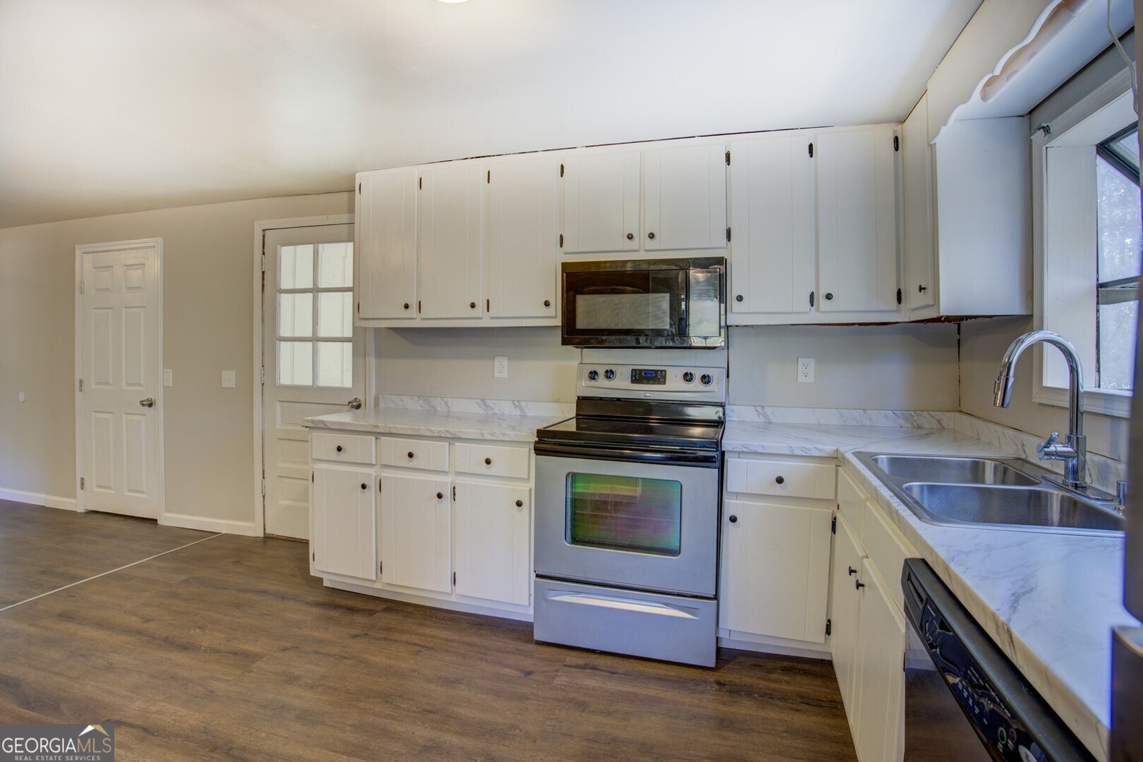 201 Oglesby Bridge Road Conyers - Photo 23