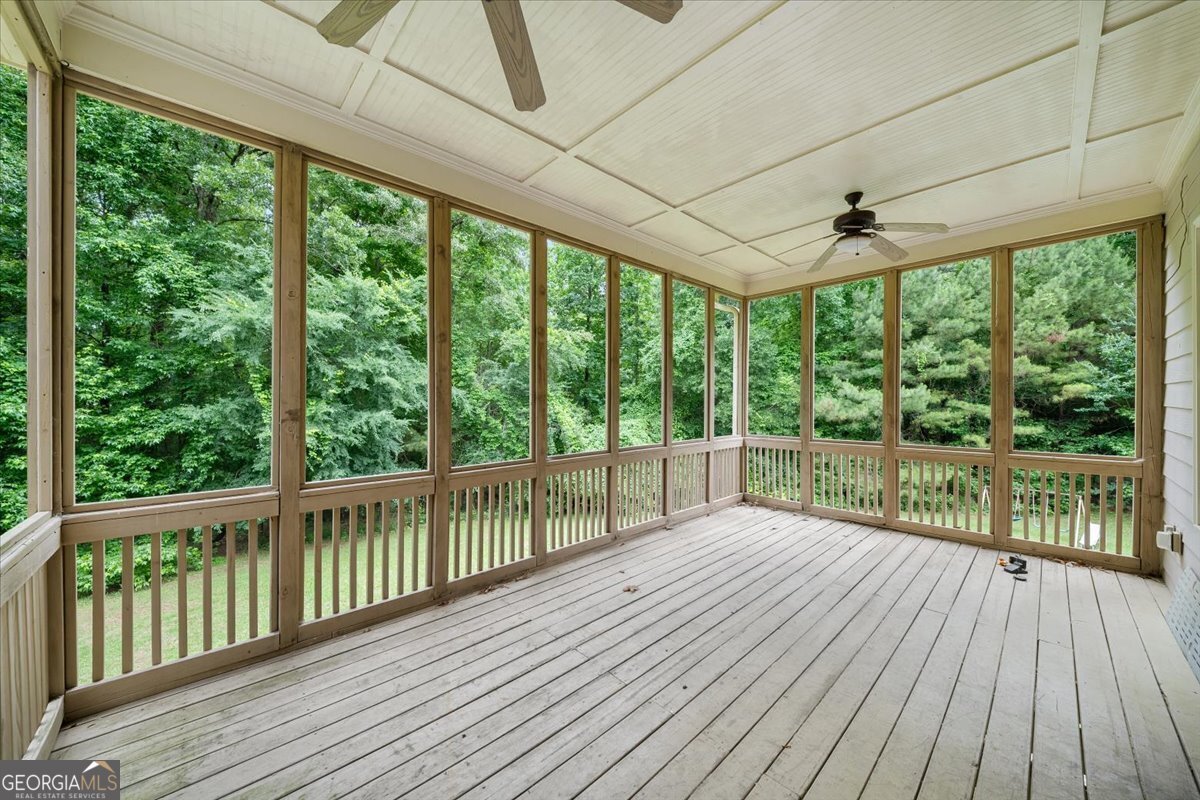 219 Kelvington Way Peachtree City - Photo 19