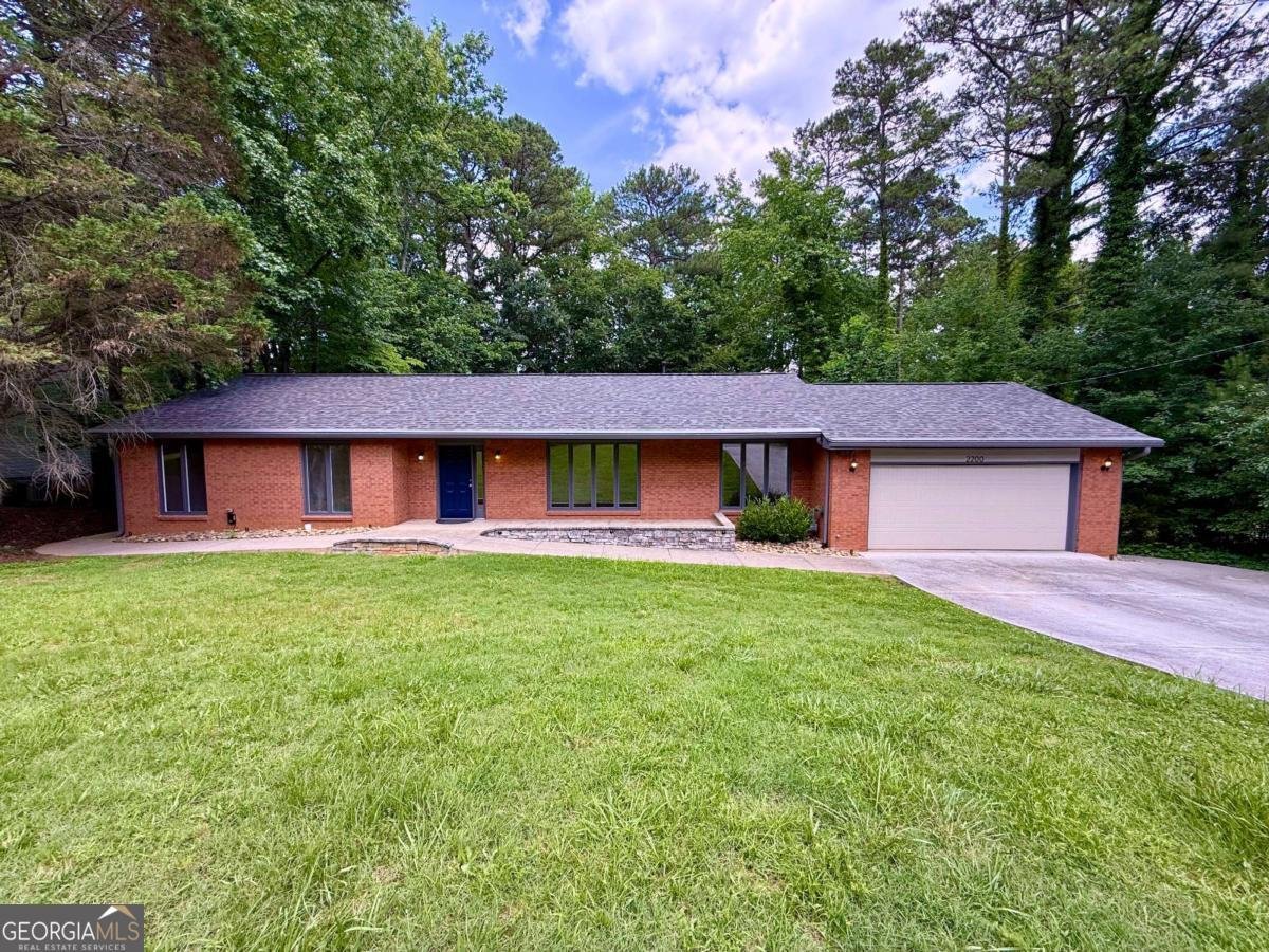 2200 Carey Place Marietta - main photo