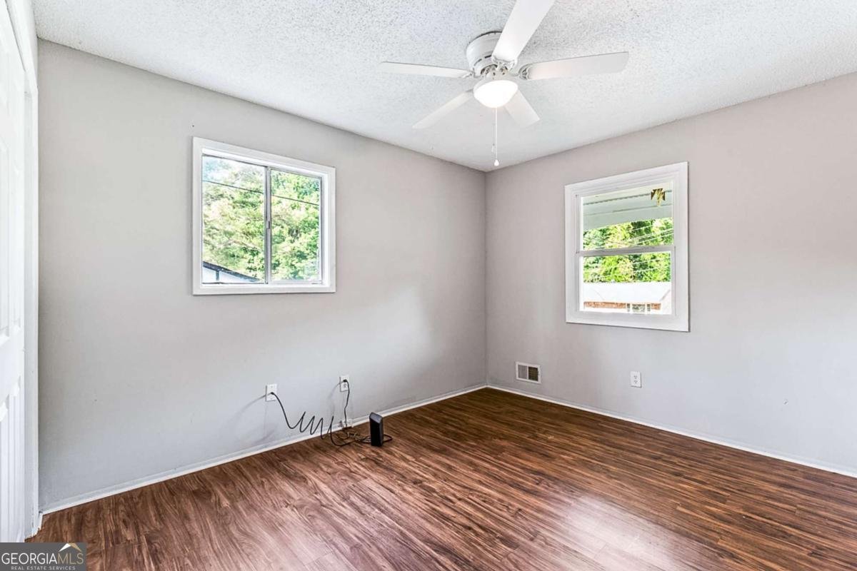 5954 Baywood Lane Riverdale - Photo 12