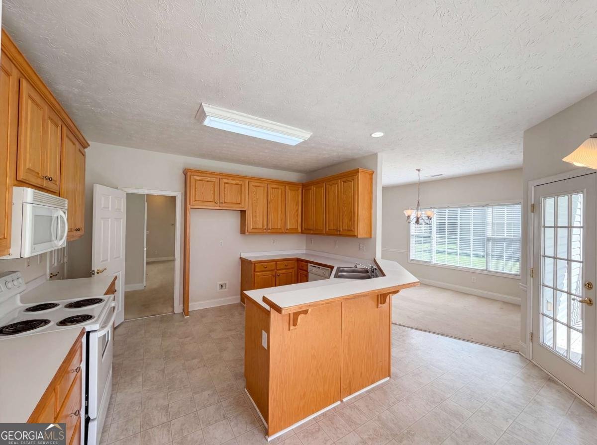 2989 Fannie Thompson Road Monroe - Photo 8
