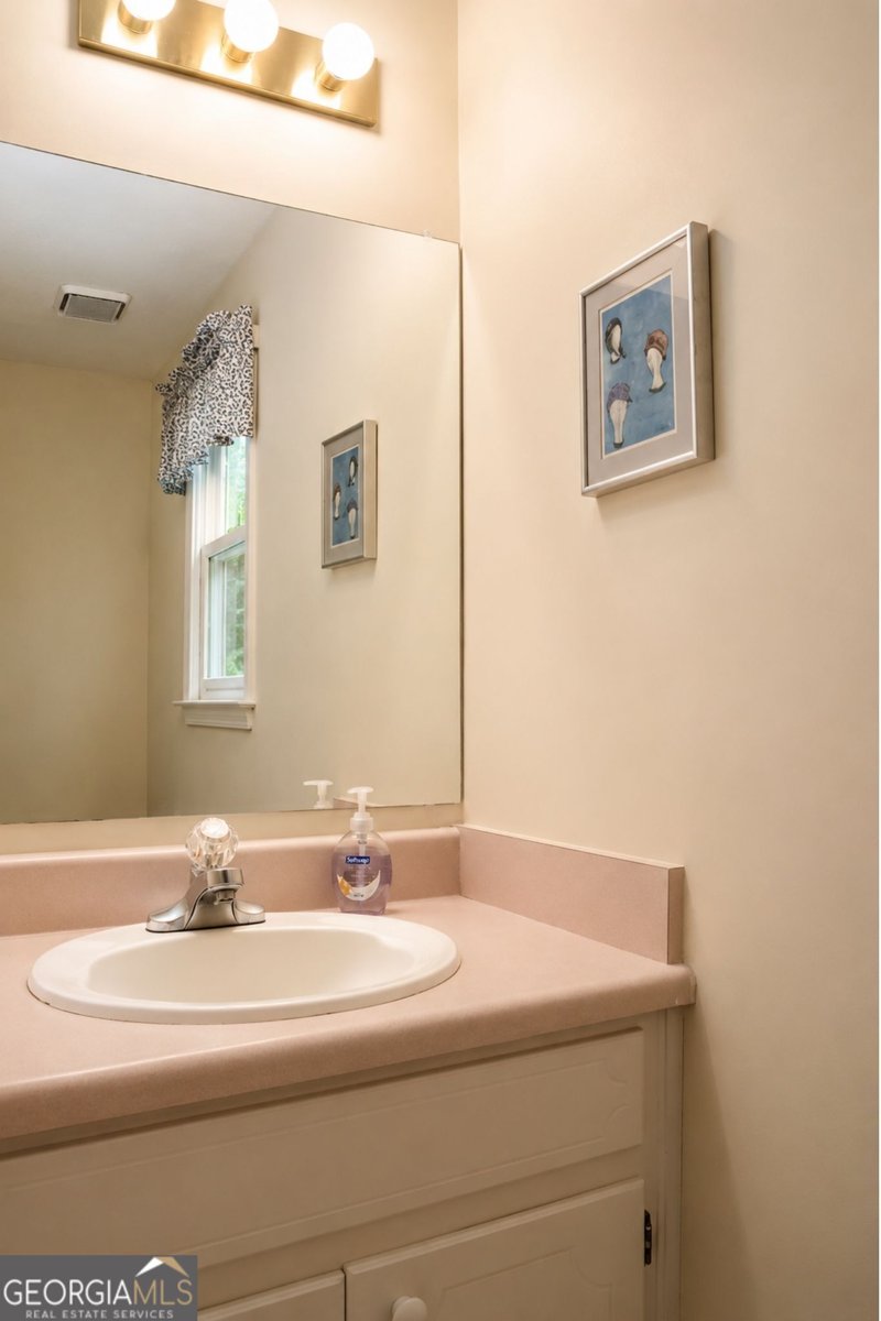 365 Riverridge Trail Oxford - Photo 12