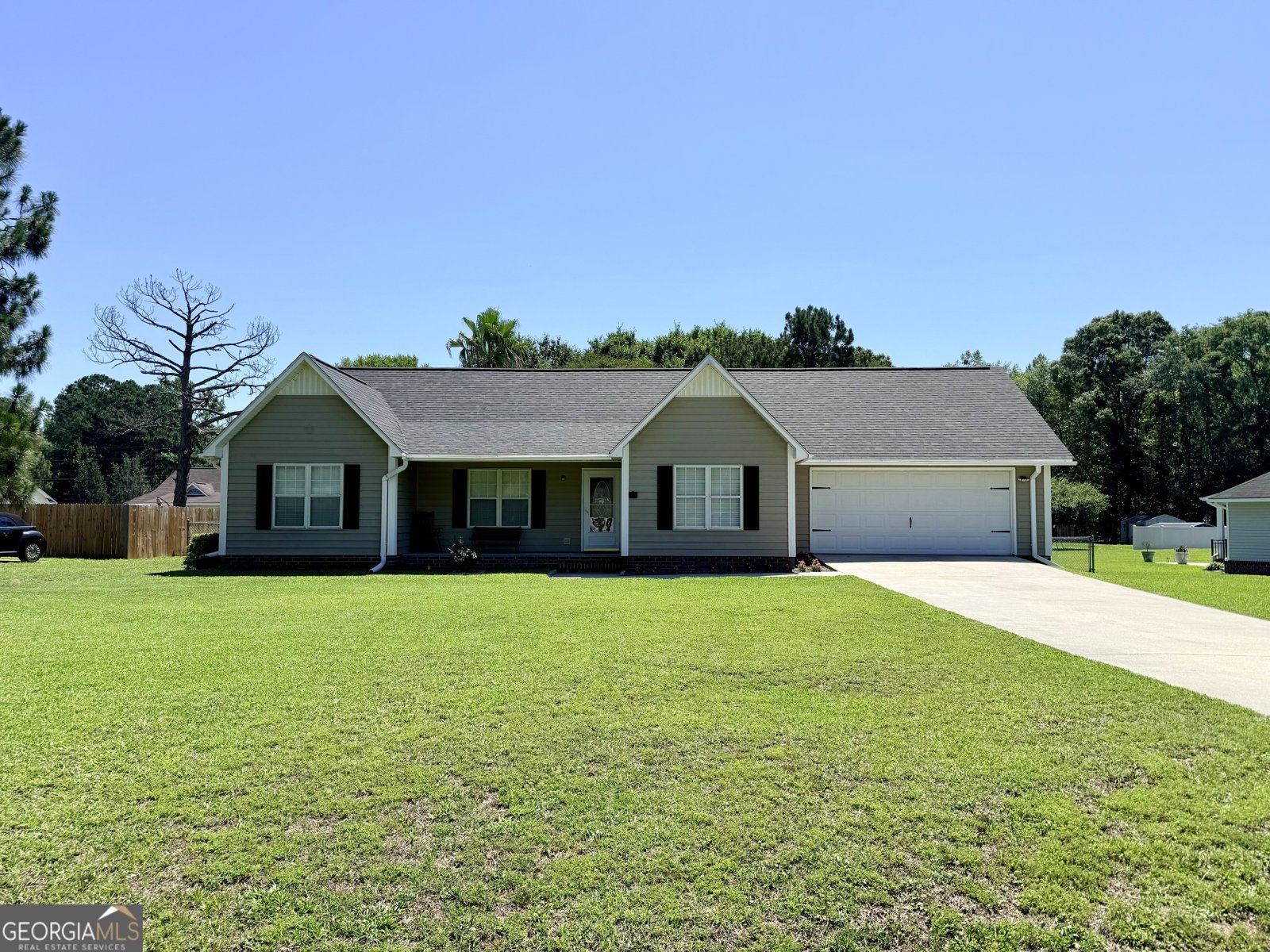 2422 Walden Way Statesboro - main photo