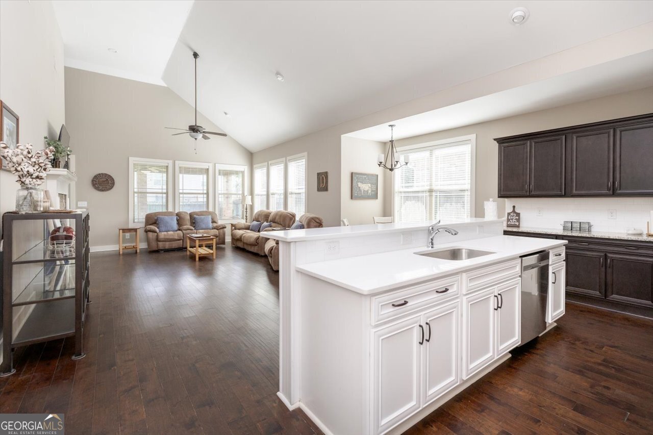 113 Barnyard Way Perry - Photo 14