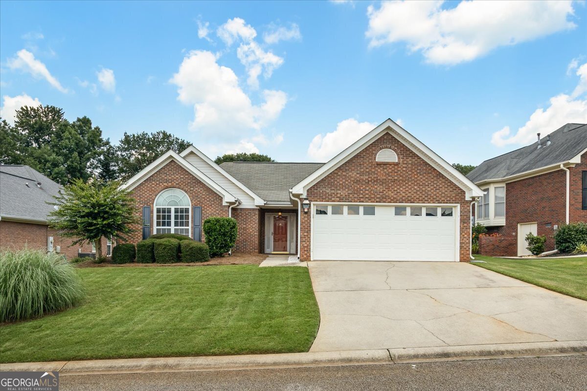 370 Oakpark Terrace McDonough - main photo