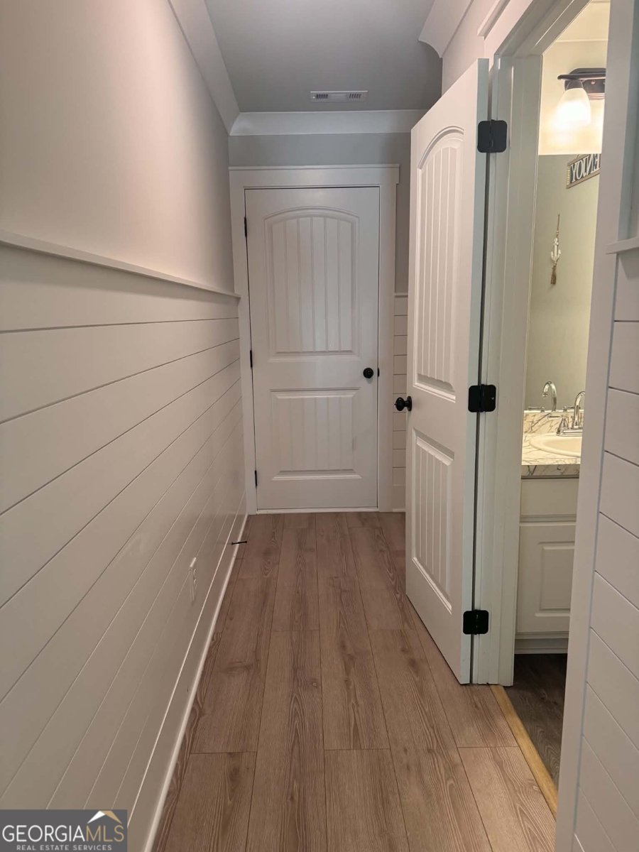141 Rolling Woods Lane Lane Hull - Photo 31