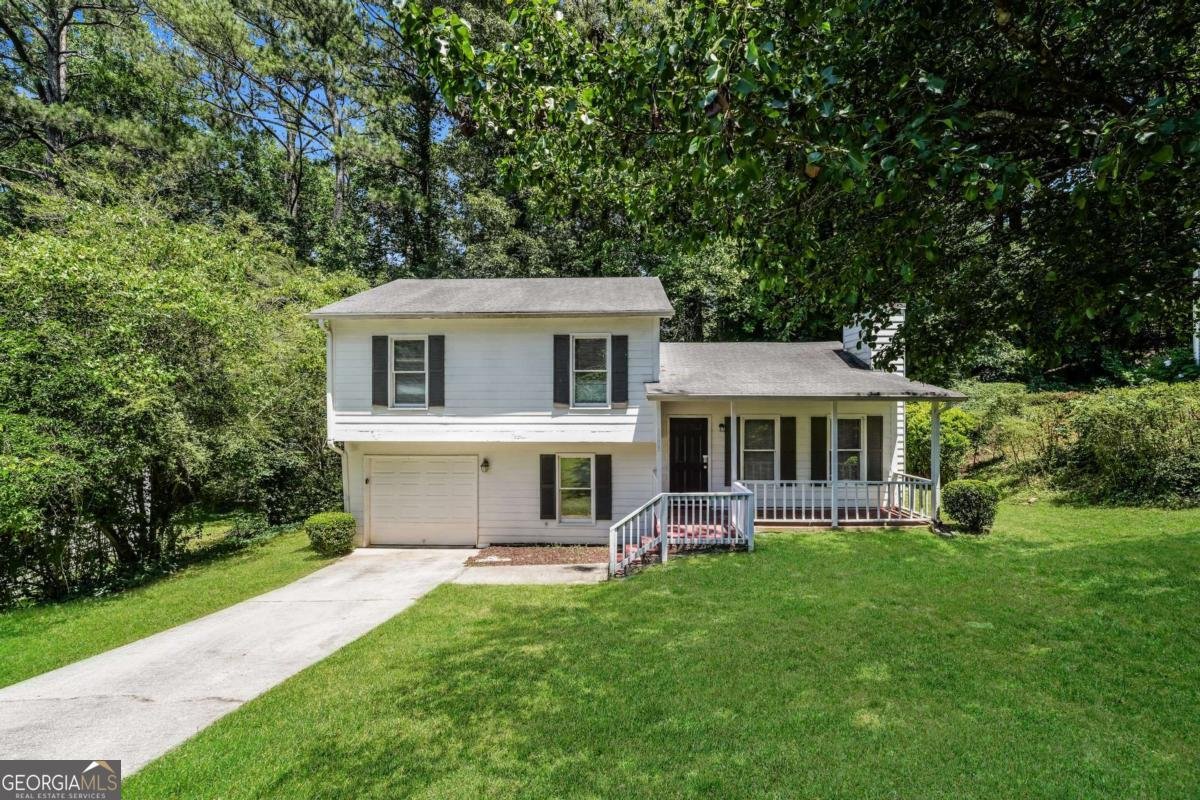 5575 La Fleur Trail Lithonia - main photo