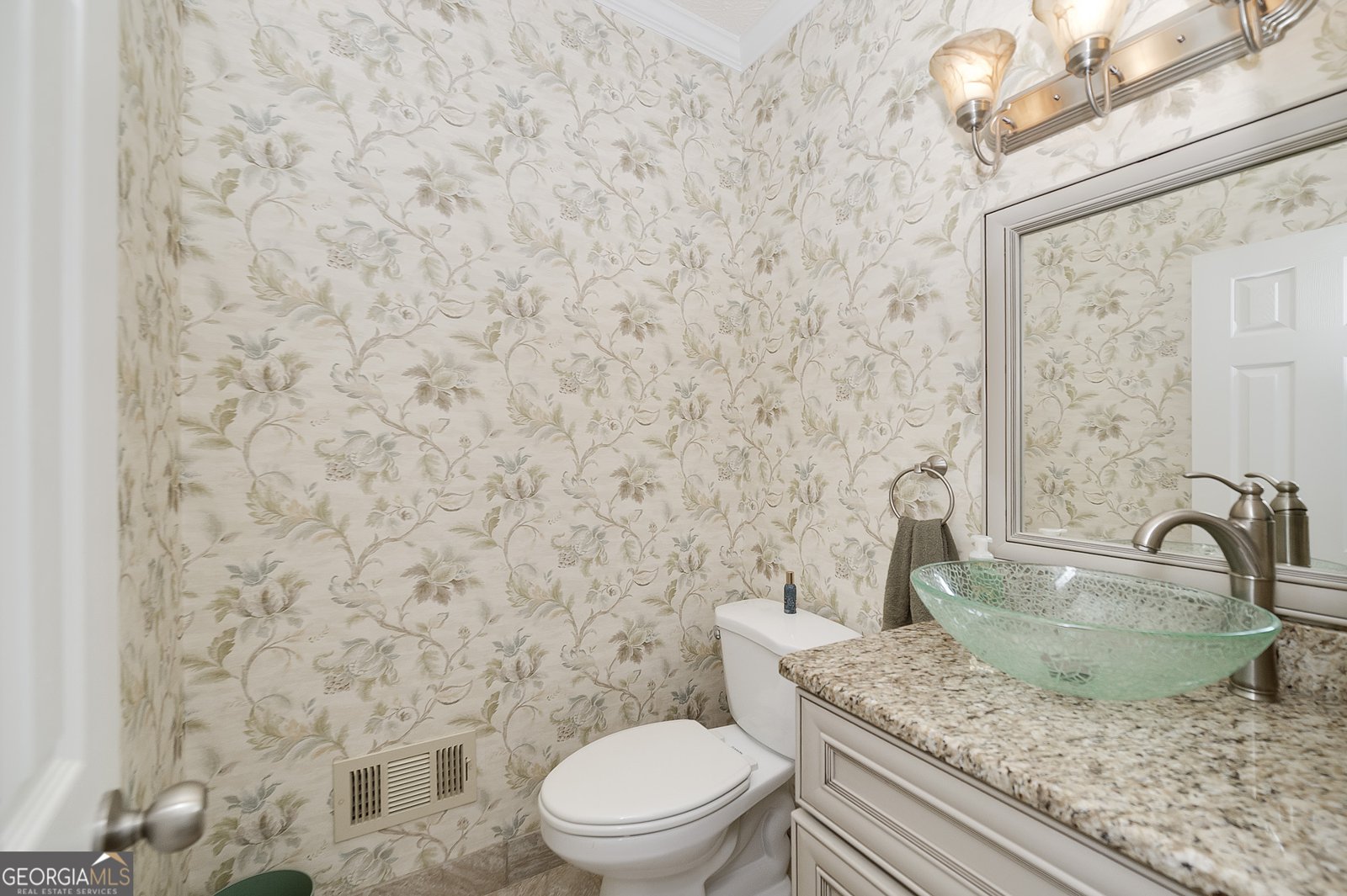 215 Oakwood Lakes Drive Hampton - Photo 14