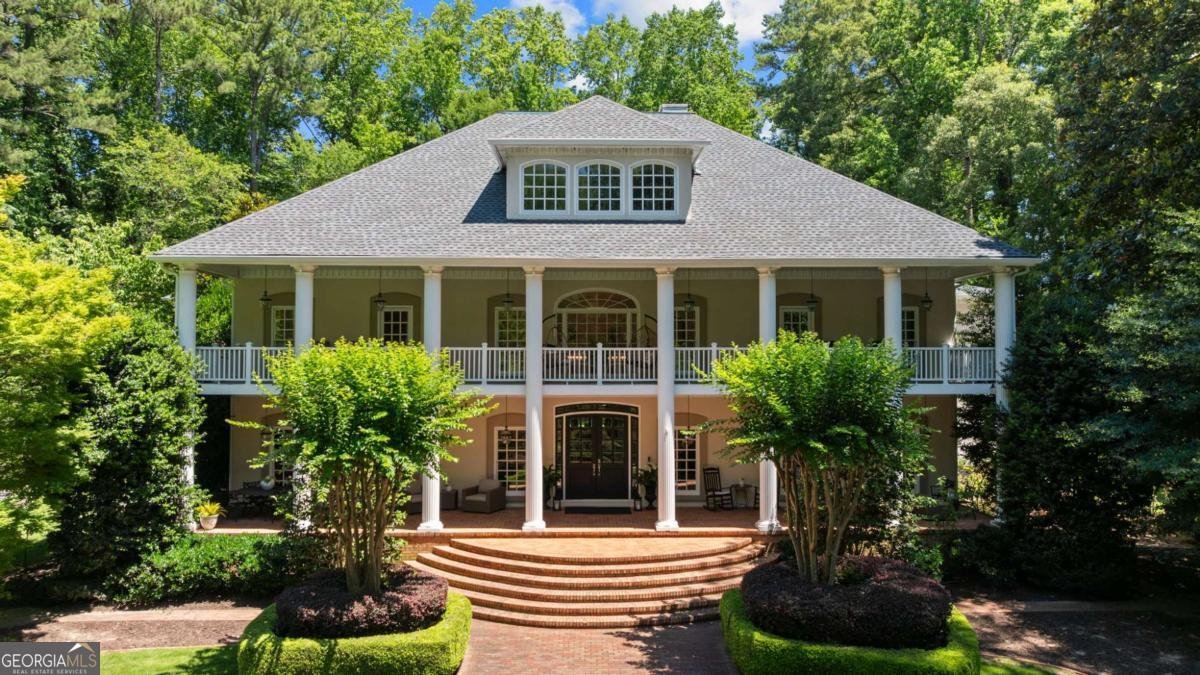 710 Walnut Drive Marietta - main photo