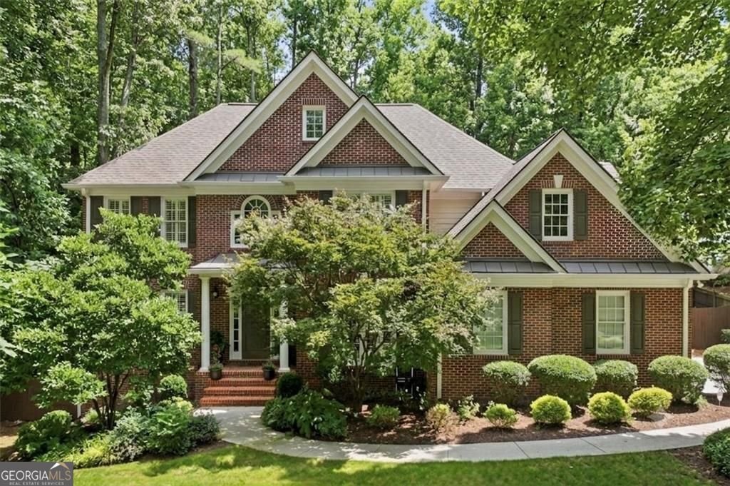 725 Quarterpath Lane Alpharetta - main photo