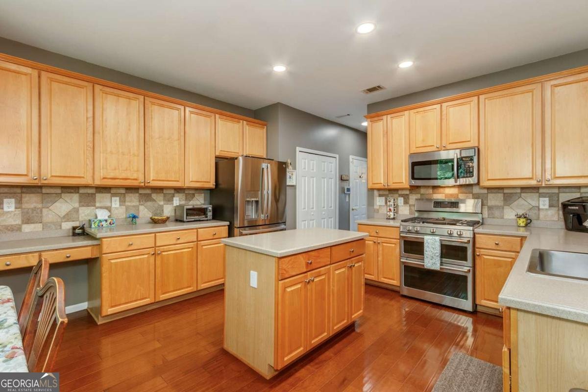 320 Hillside Manor Drive Sugar Hill - Photo 24
