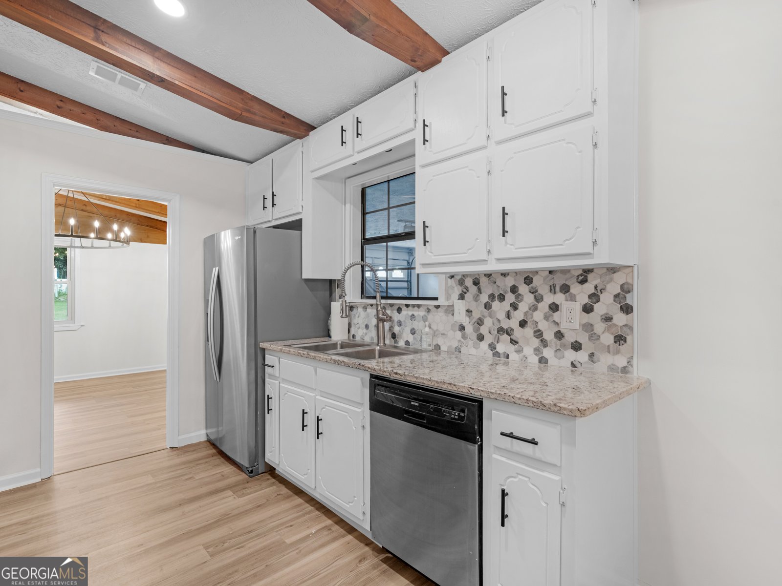 128 Belair Lane Stockbridge - Photo 8